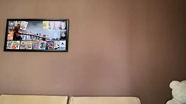 MichelinaCropleys — Naughty hand in panties