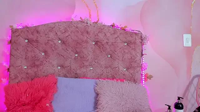 Mila_grace_ on StripChat