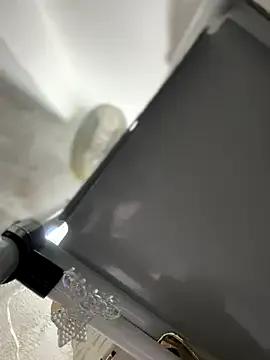 Mila_Morgan on StripChat