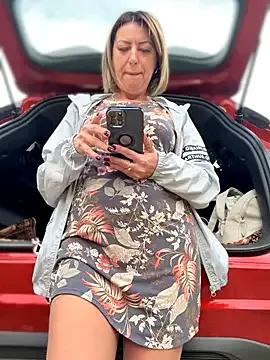 Milena-MilfaXXX on StripChat