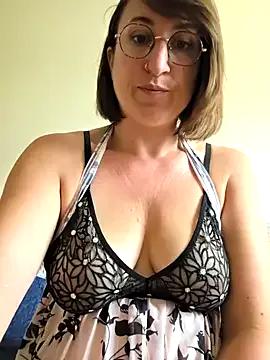 minierose on StripChat