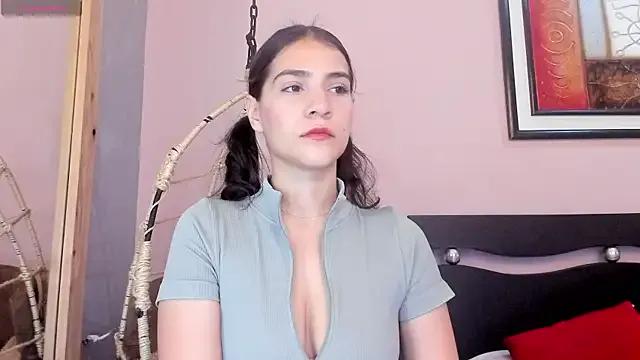 Miranda_doll_ on StripChat