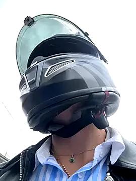 Miss_ary on StripChat