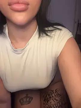 Missmilawild — OPEN PUSSYLT SNAPCHAT