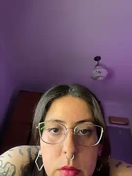 Mizztikaa on StripChat