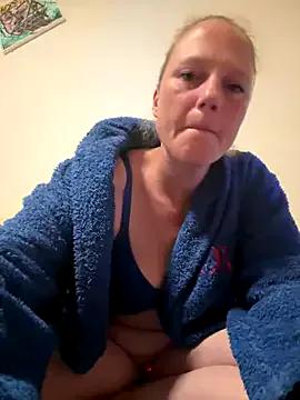 MoniqueLaFee on StripChat