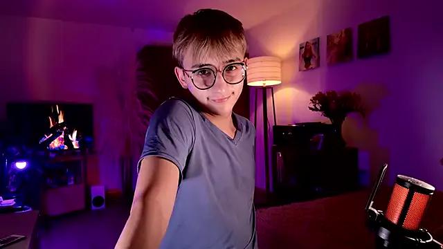 Mr_evan1 on StripChat