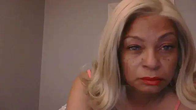 MSweetLindaParks on StripChat