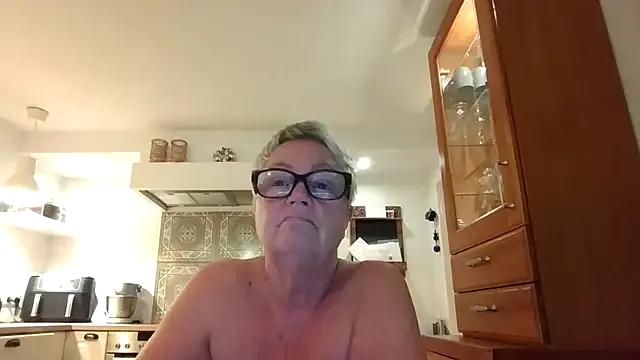 Mystery-Grandmother on StripChat