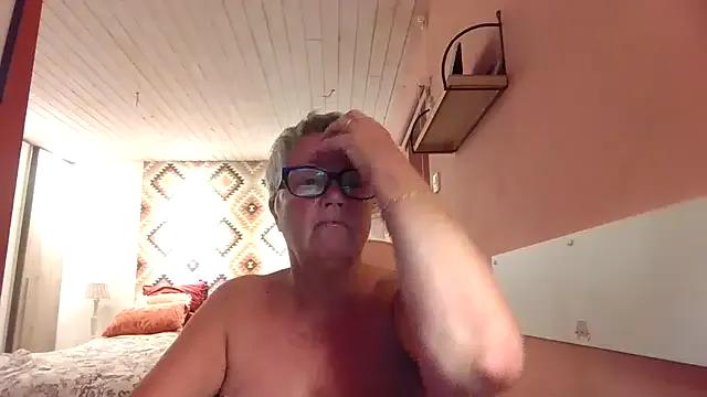 Mystery-Grandmother on StripChat