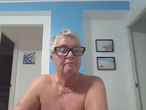 Mystery-Grandmother on StripChat