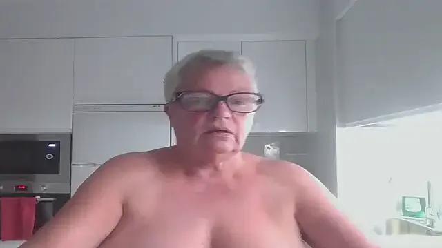 Mystery-Grandmother on StripChat