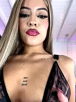 MystiqueXXX on StripChat