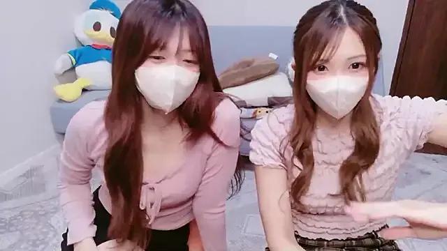 NA-KAREN-V8 on StripChat