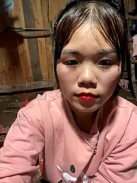 nachi-baby on StripChat