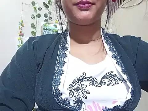 Nancy_queen001 on StripChat