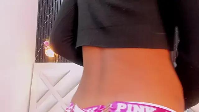 NaomiSteward on StripChat