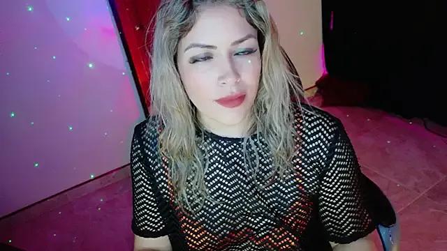 Natalia_Montoya on StripChat