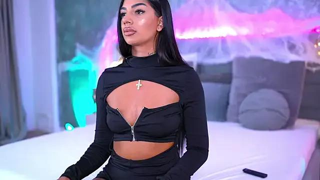 NatalieDelices on StripChat