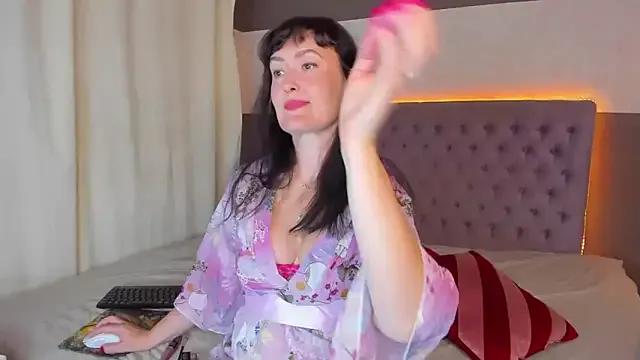 NathalyStars on StripChat