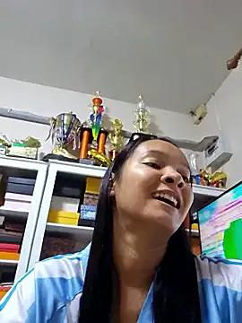 Natural_Asian_Girl on StripChat