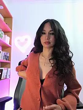 Naughty-Jessie on StripChat