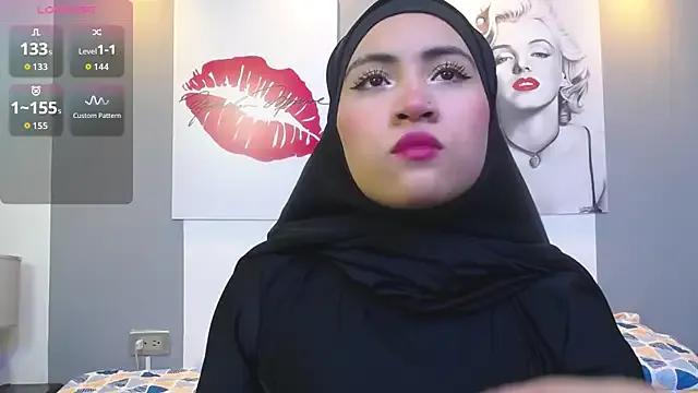 Neesha__ on StripChat