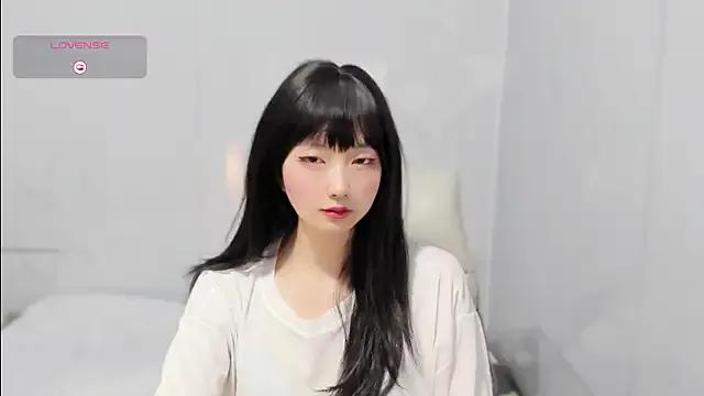 Nery_Asian on StripChat