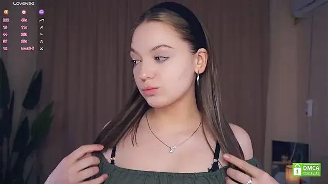 NguyetHankey on StripChat