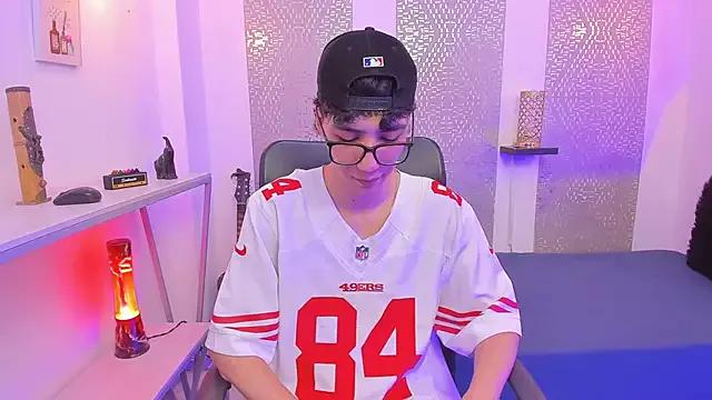 Nikolay_Gregori on StripChat