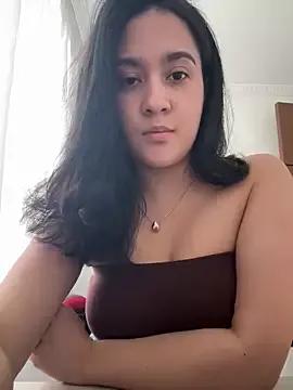 Nina_lovi on StripChat