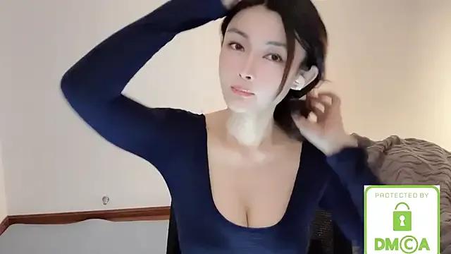 Nivaria- on StripChat