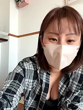 noa_00121 on StripChat