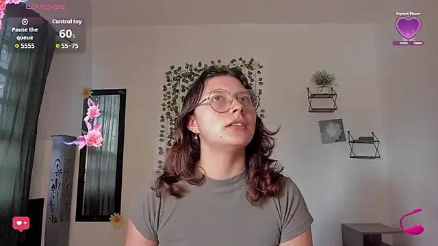 Noellesable on StripChat