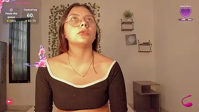 Noellesable on StripChat