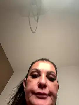 Nola_Luxx-offiziell on StripChat