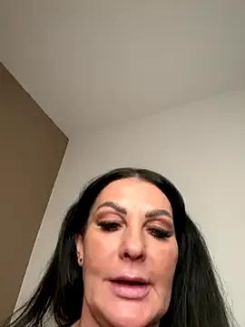 Nola_Luxx-offiziell on StripChat