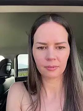 NoraDevot on StripChat