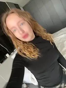 Nura_n_Sarah — SPREAD ASSHOLES