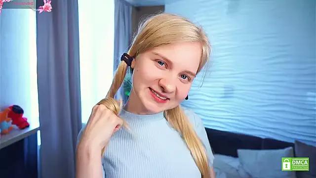 OdelinaFicken on StripChat