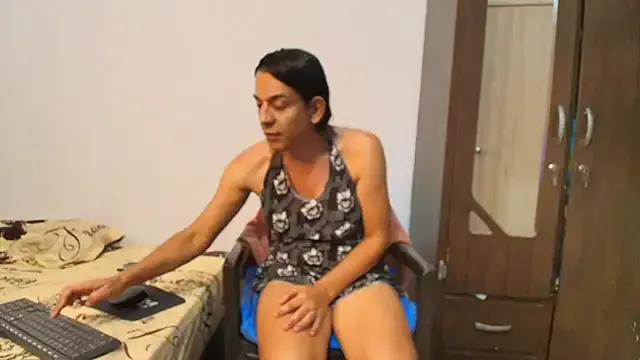 Oh_Tique on StripChat