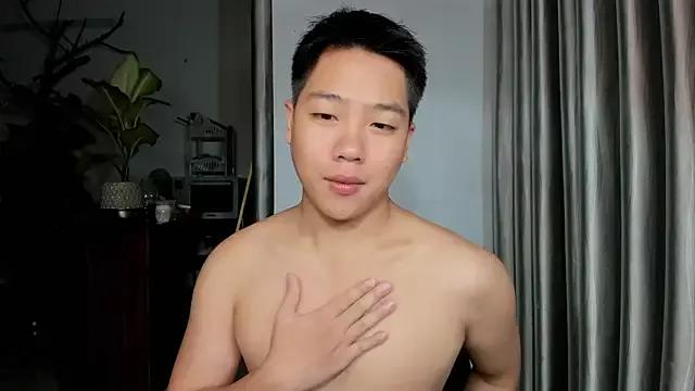 Oliver_Nl on StripChat