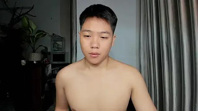 Oliver_Nl on StripChat