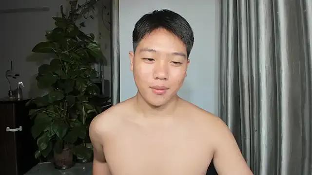 Oliver_Nl on StripChat