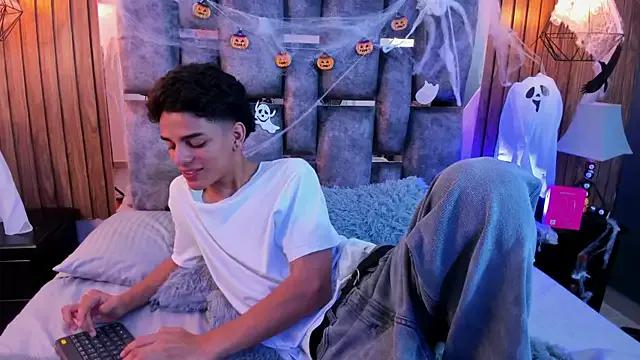 owen__johnson on StripChat