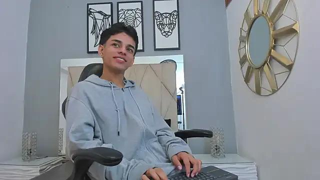 owen__johnson on StripChat