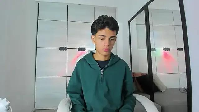 owen__johnson on StripChat