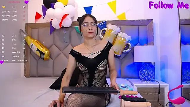 PamelaaPonce on StripChat