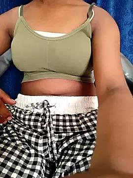 pari_rani7 on StripChat