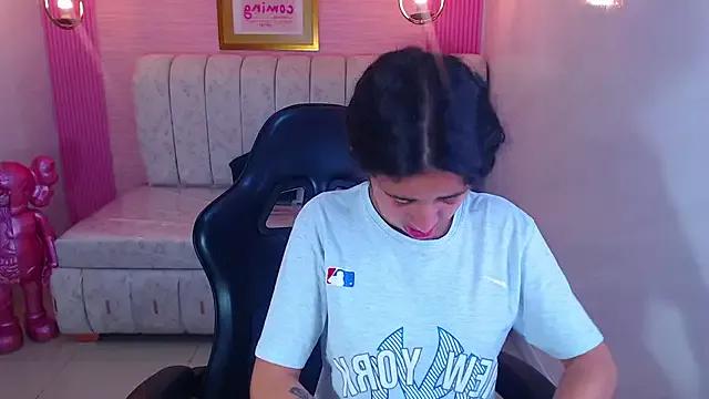 paris_sub1_ on StripChat